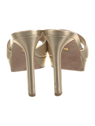 Veronica Beard Leather Slides