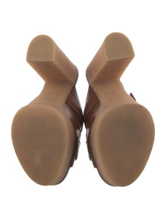 Veronica Beard Leather Slides