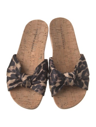 Veronica Beard Animal Print Slides
