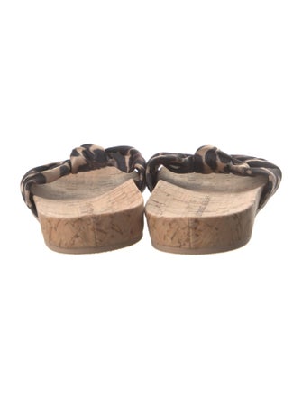 Veronica Beard Animal Print Slides