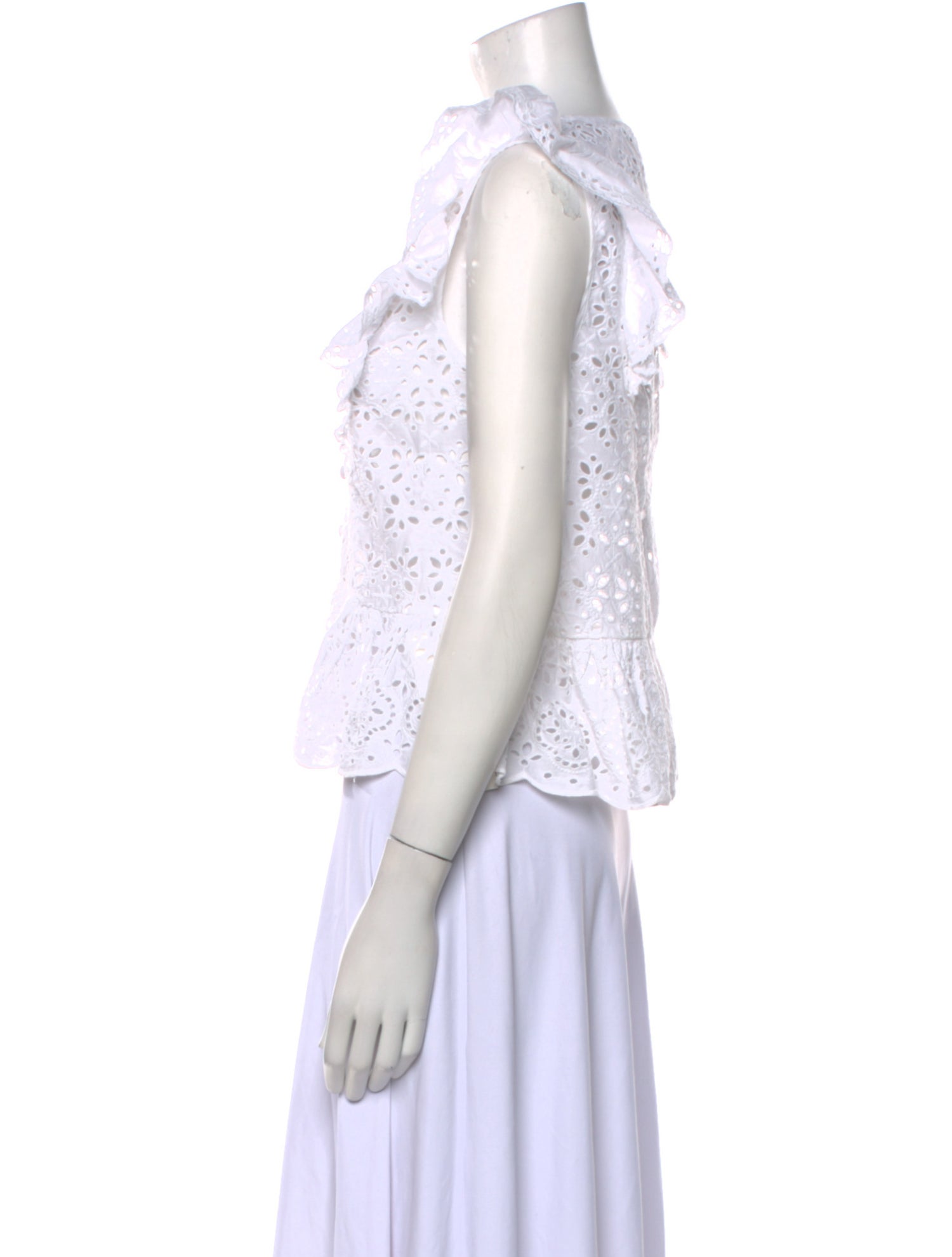 Veronica Beard V-Neck Sleeveless Crop Top