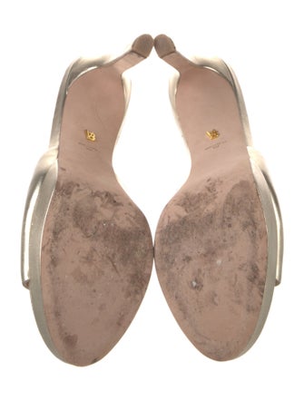 Veronica Beard Leather Slides