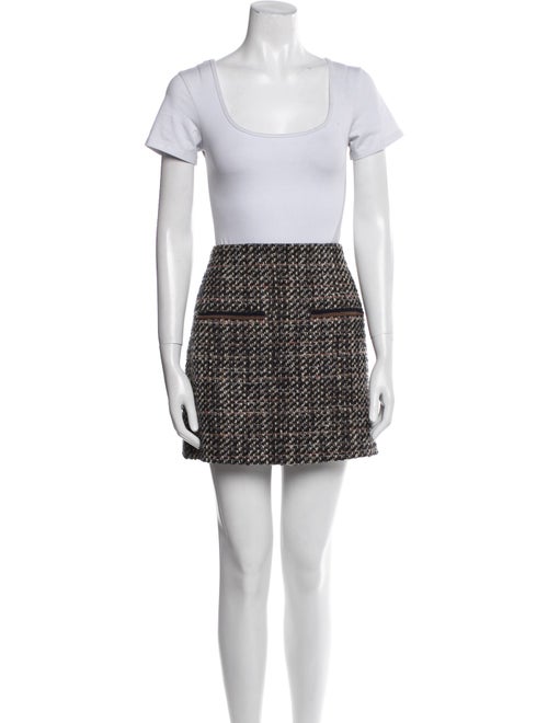 Veronica Beard Tweed Pattern Glitter Accents Skirt Suit