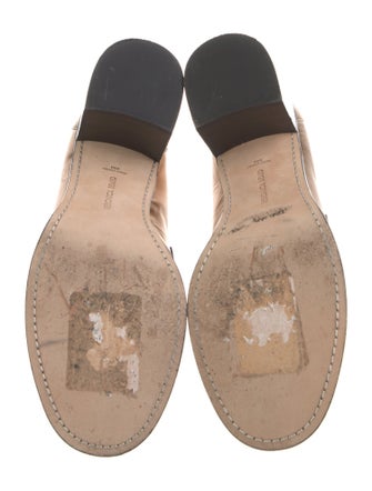 Veronica Beard Leather Pumps