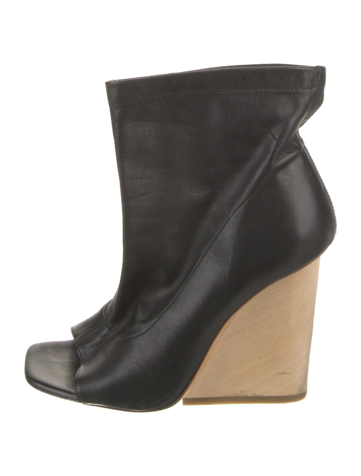 Vic Matie Leather Boots