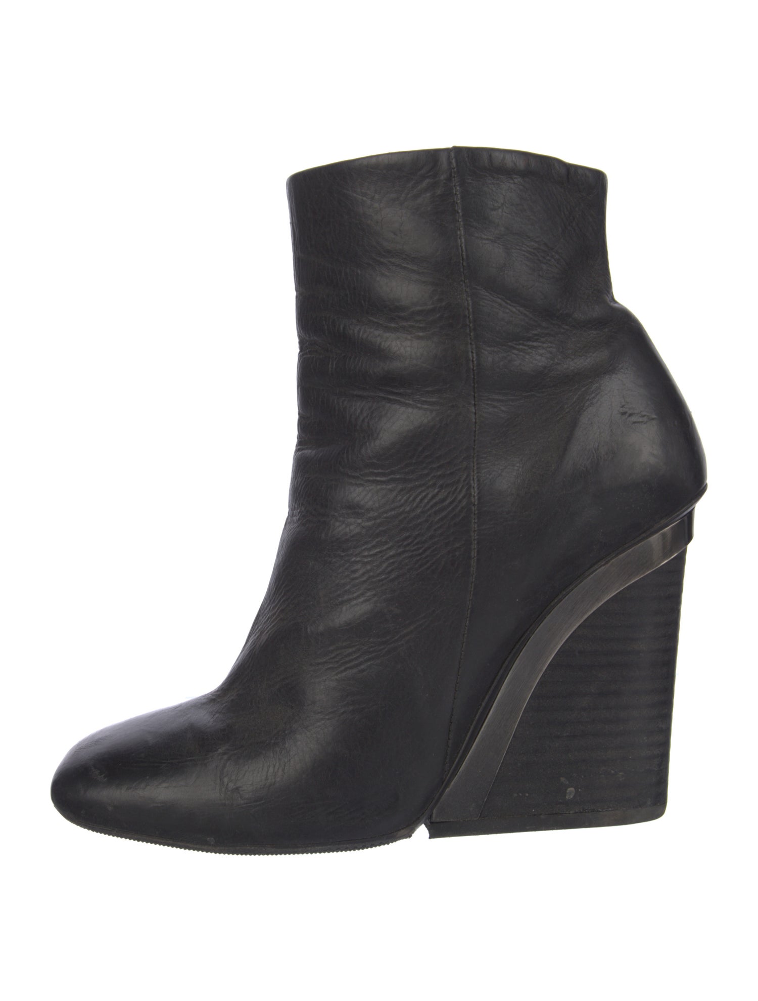 Vic Matie Leather Boots