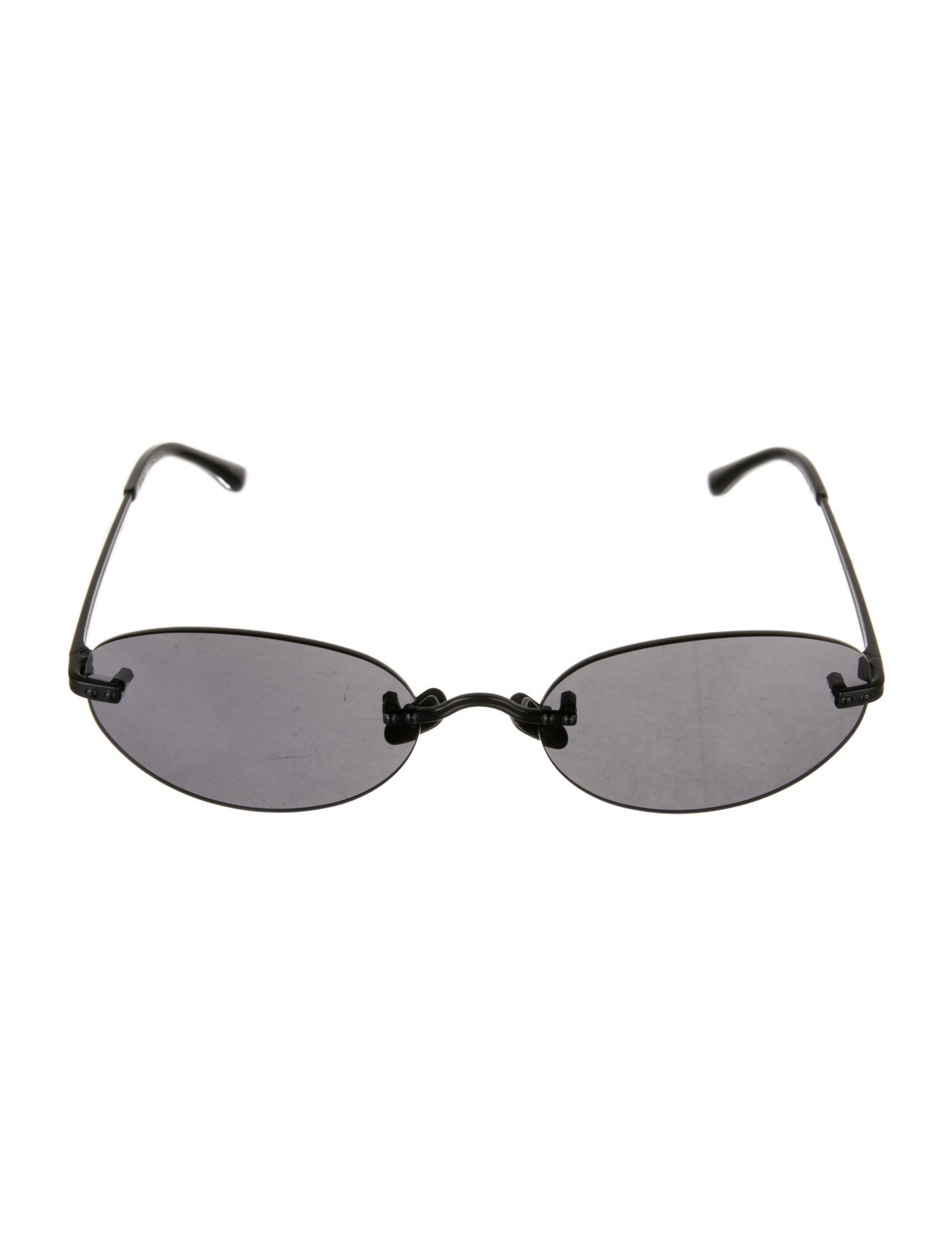 Vehla Round Tinted Sunglasses
