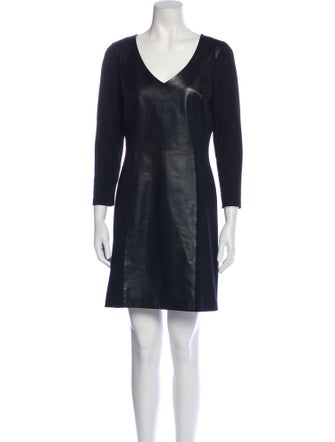 Vakko V-Neck Mini Dress