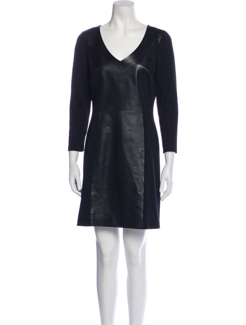 Vakko V-Neck Mini Dress