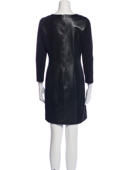 Vakko V-Neck Mini Dress