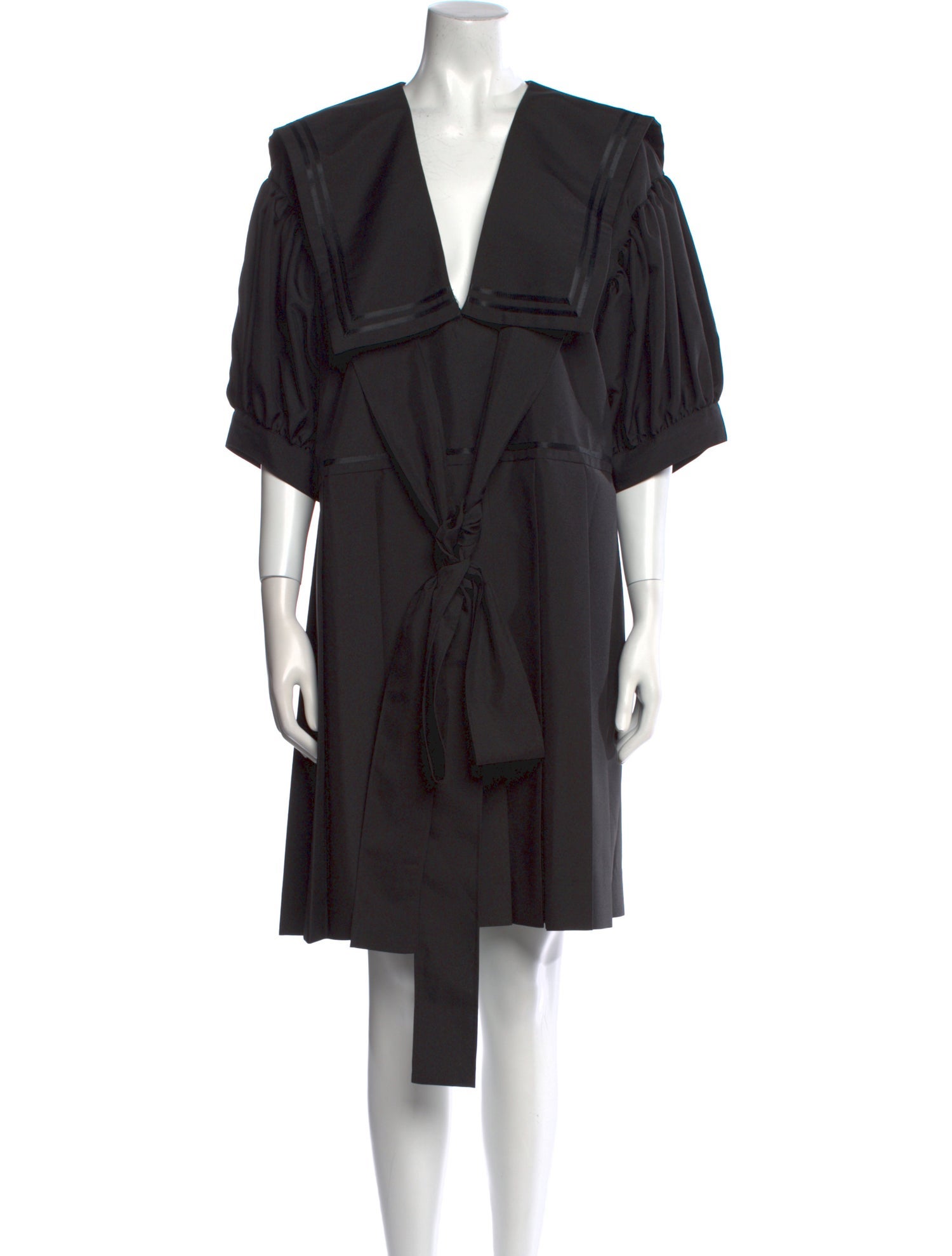 Vaquera V-Neck Knee-Length Dress