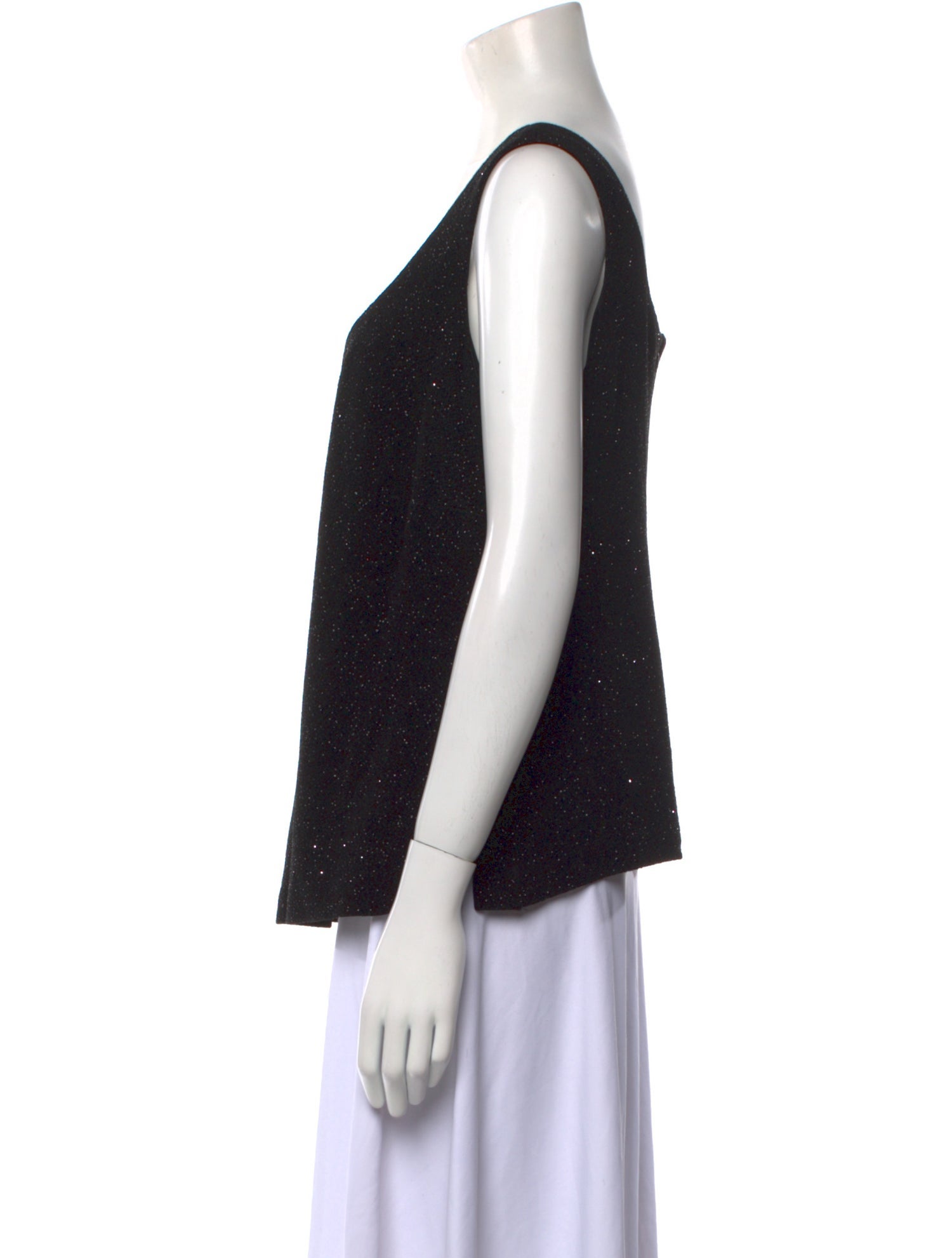Victor Costa Scoop Neck Sleeveless Top