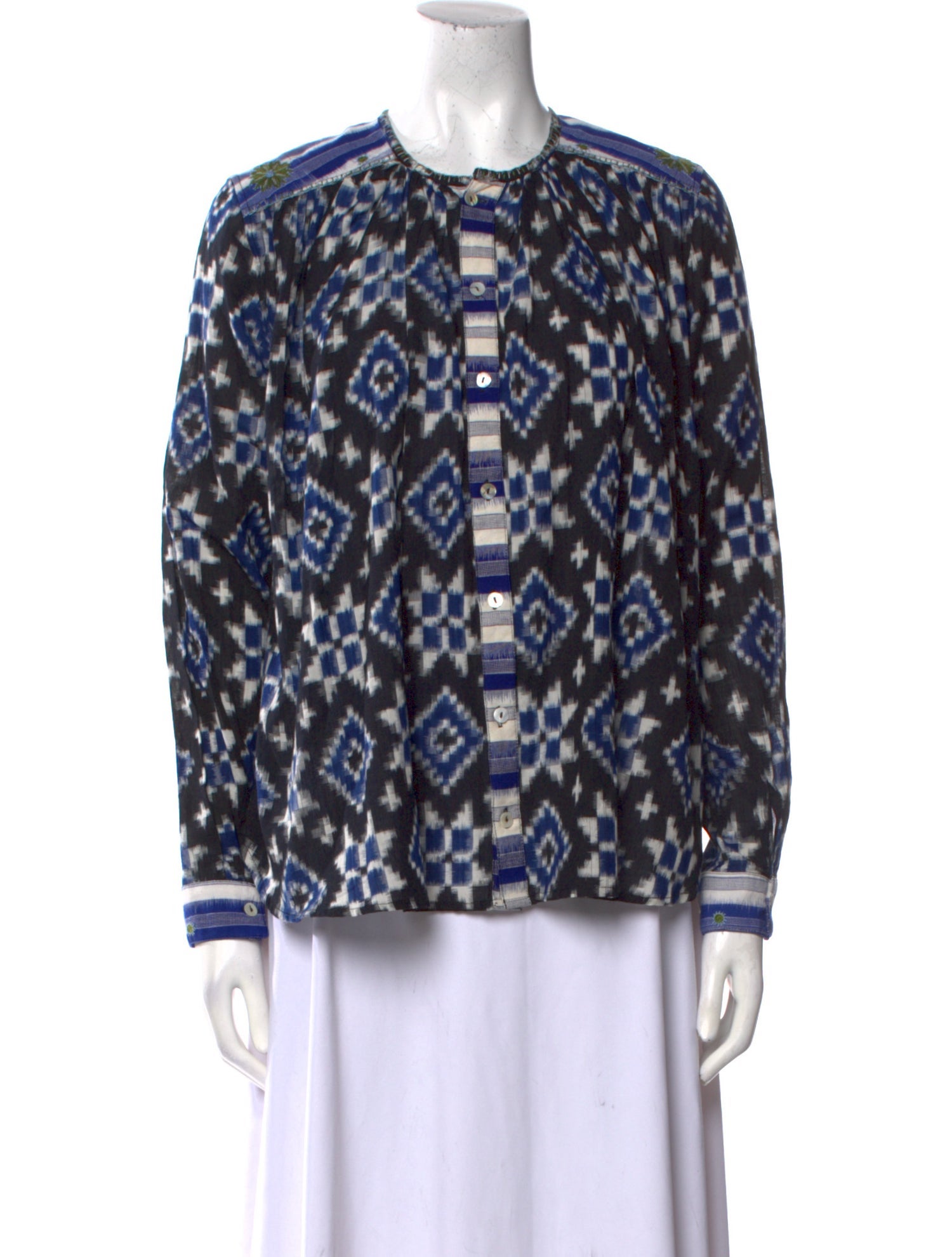 V de Vinster Printed Crew Neck Blouse
