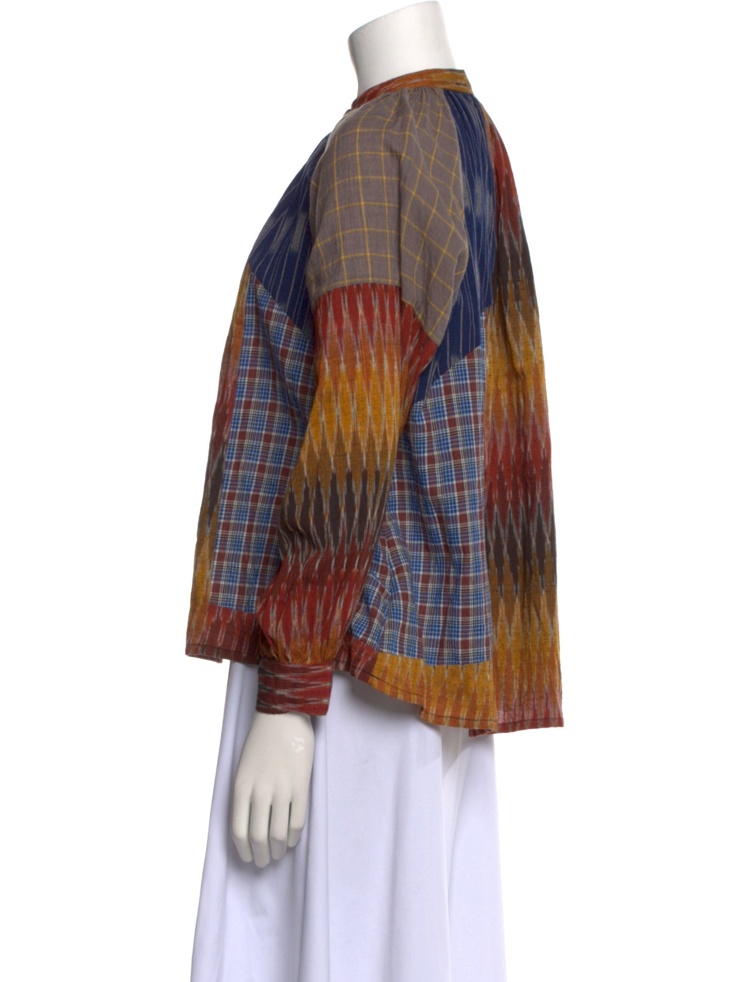 V de Vinster Printed Mock Neck Blouse