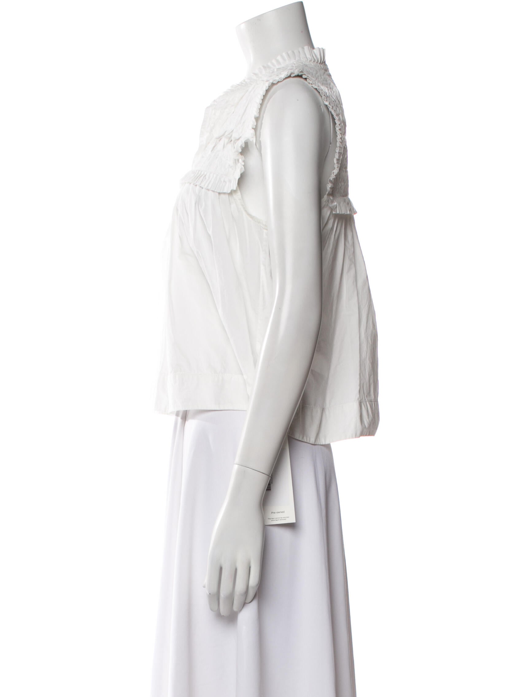 V de Vinster V-Neck Sleeveless Crop Top