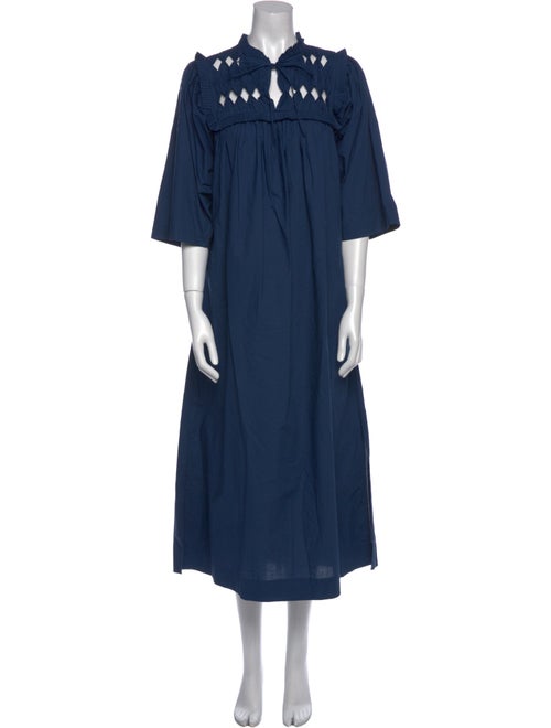 V de Vinster Mock Neck Long Dress