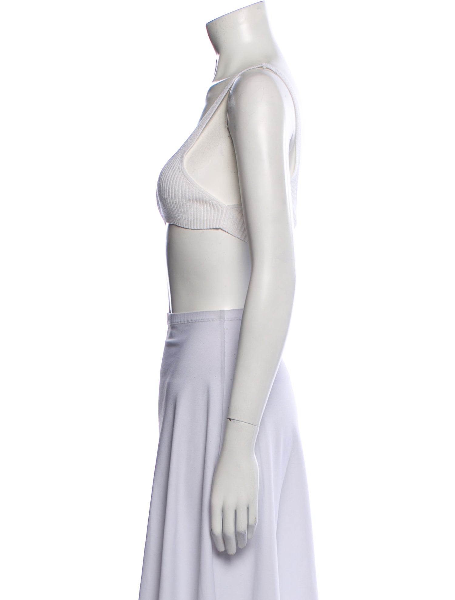 Bevza Scoop Neck Sleeveless Crop Top