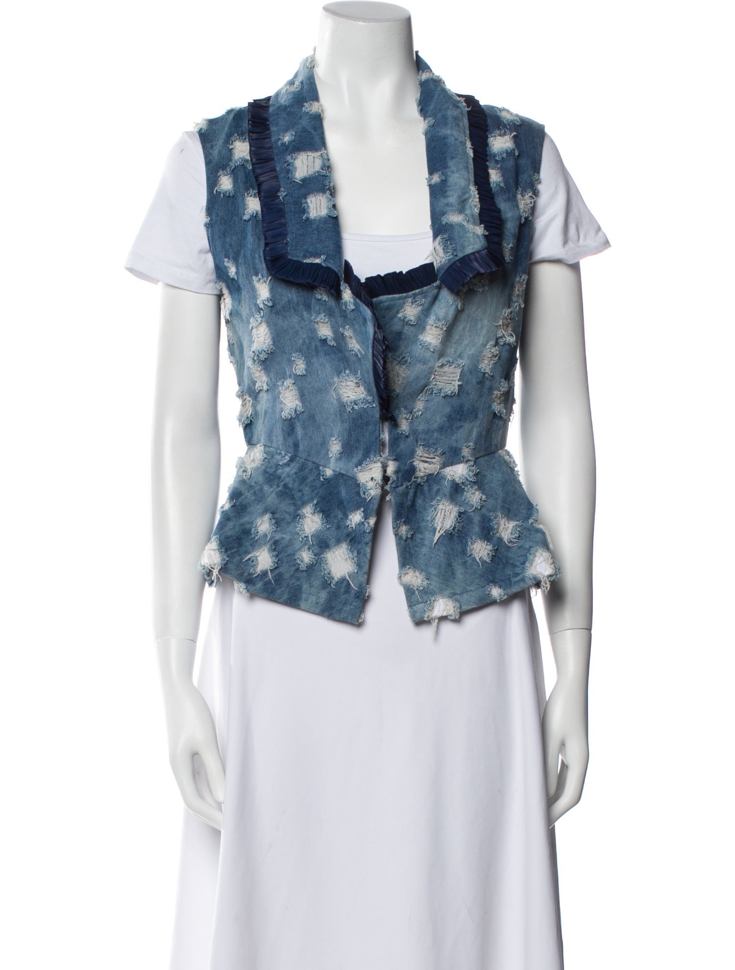 Vivienne Hu Vest