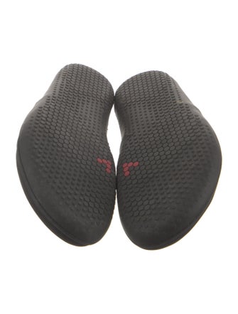 VIVO Leather Sneakers