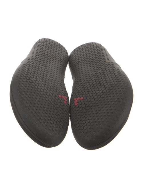 VIVO Leather Sneakers