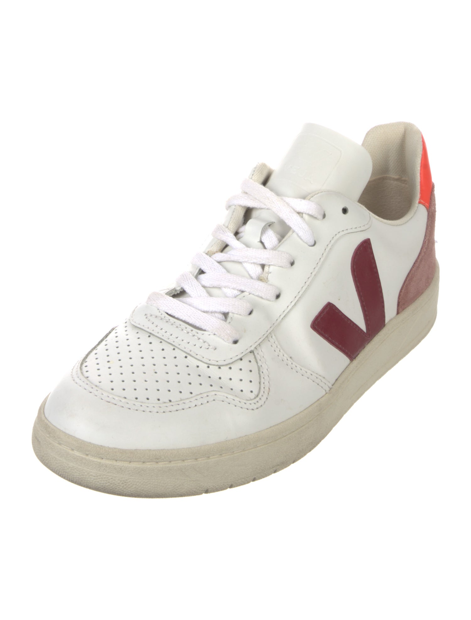 Vejas Leather Sneakers