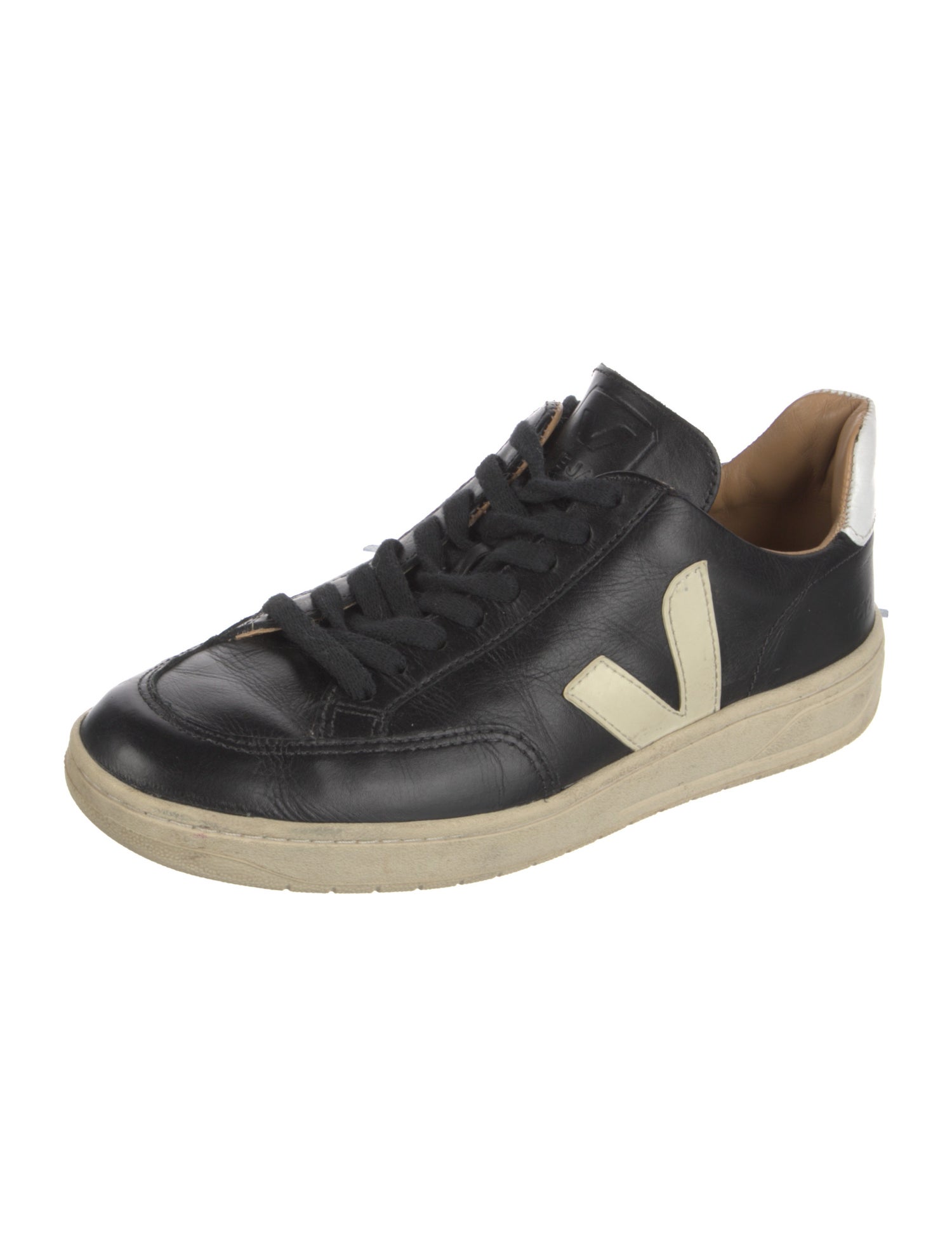 Vejas Leather Sneakers