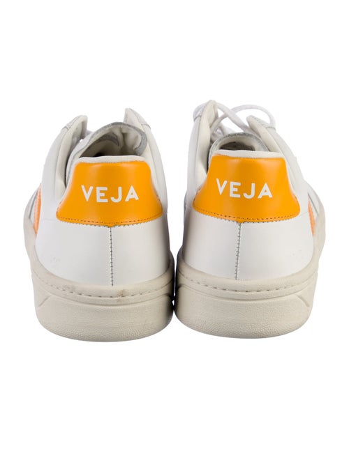 Vejas Leather Printed Sneakers