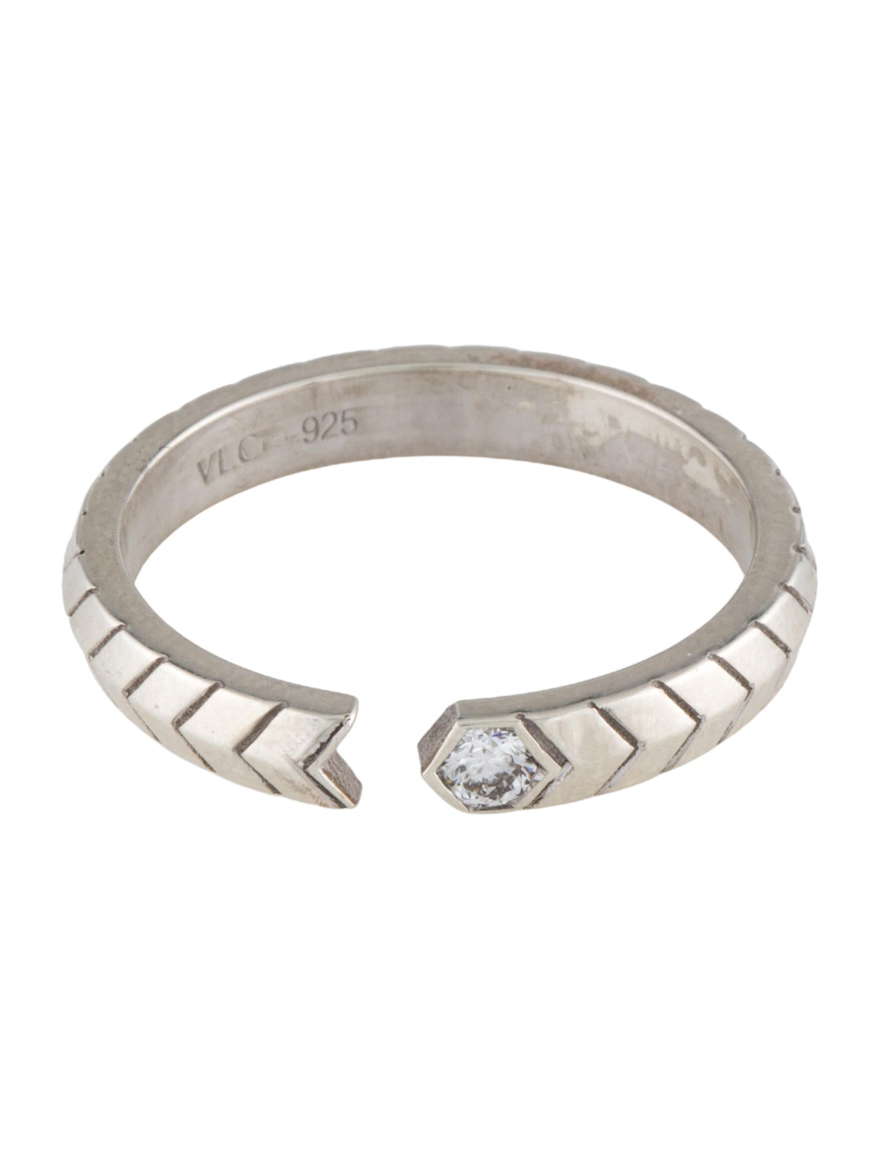 VL. Cepher Diamond Vuoto Chevron Band