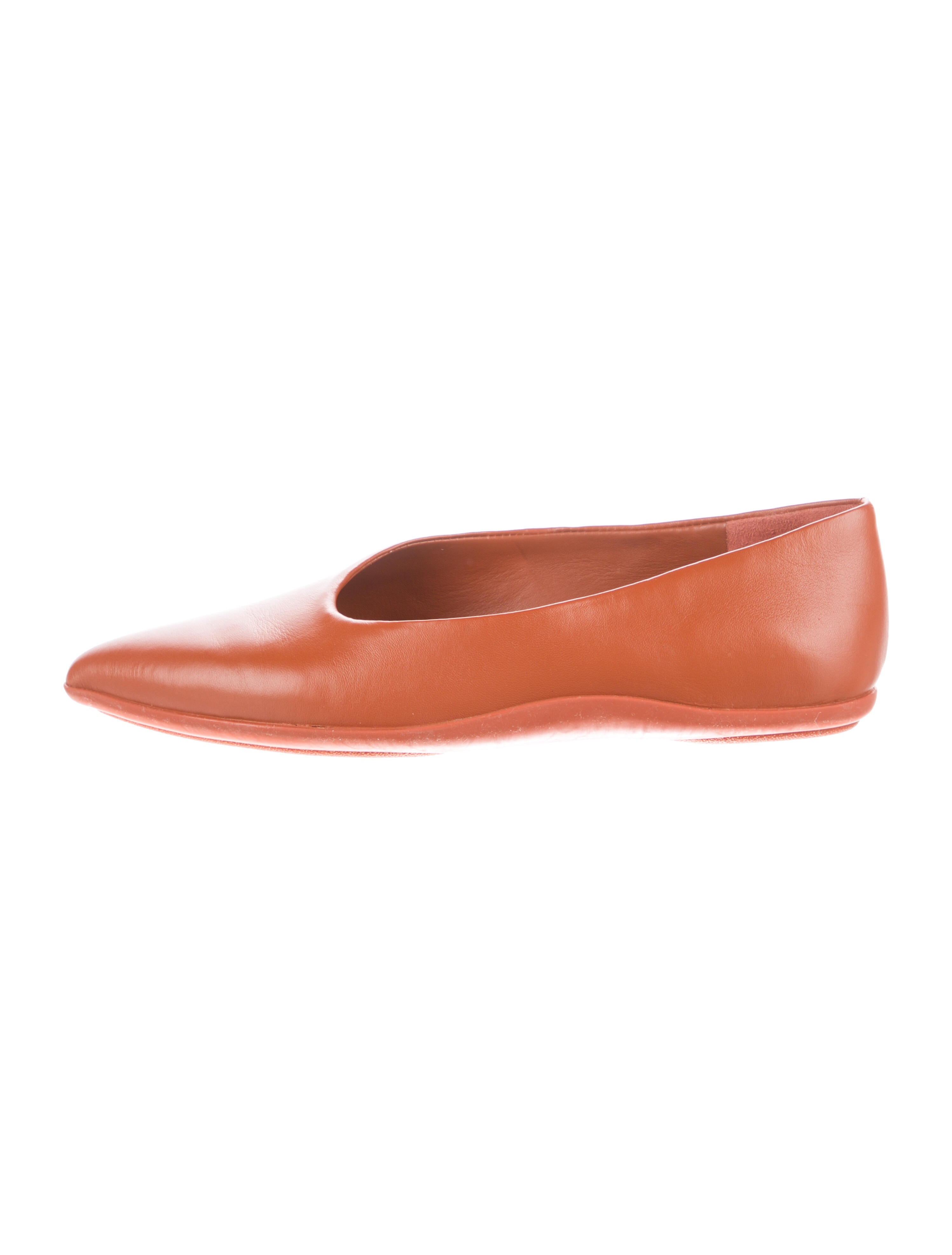 Vince Leather Ballet Flats Brown Flats, Shoes WVN236373 The RealReal