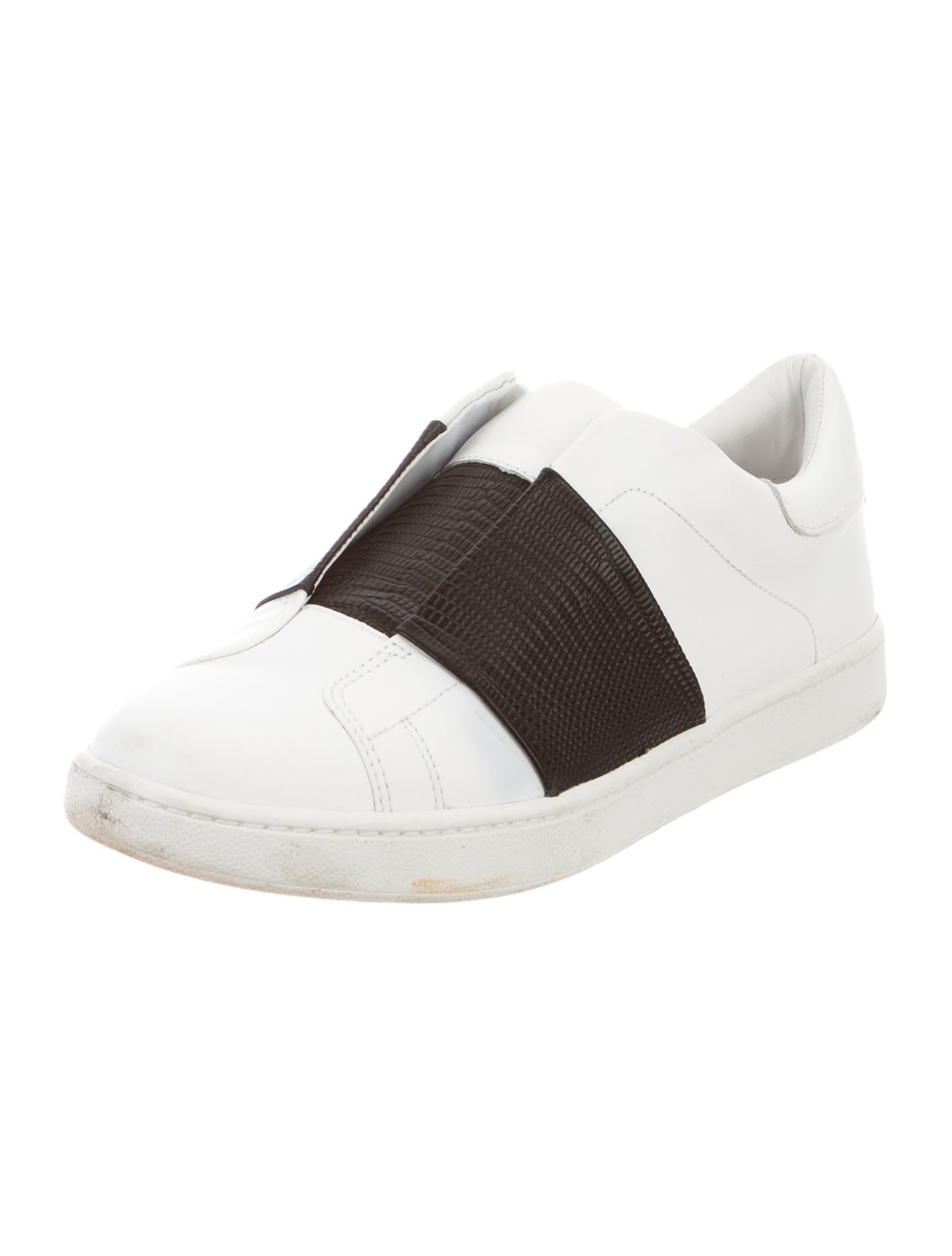 womens leather slip on sneakers vince leather slip on sneakers shoes wvn25663 the womens leather slip on sneakers vince leather slip on sneakers shoes wvn25663 the