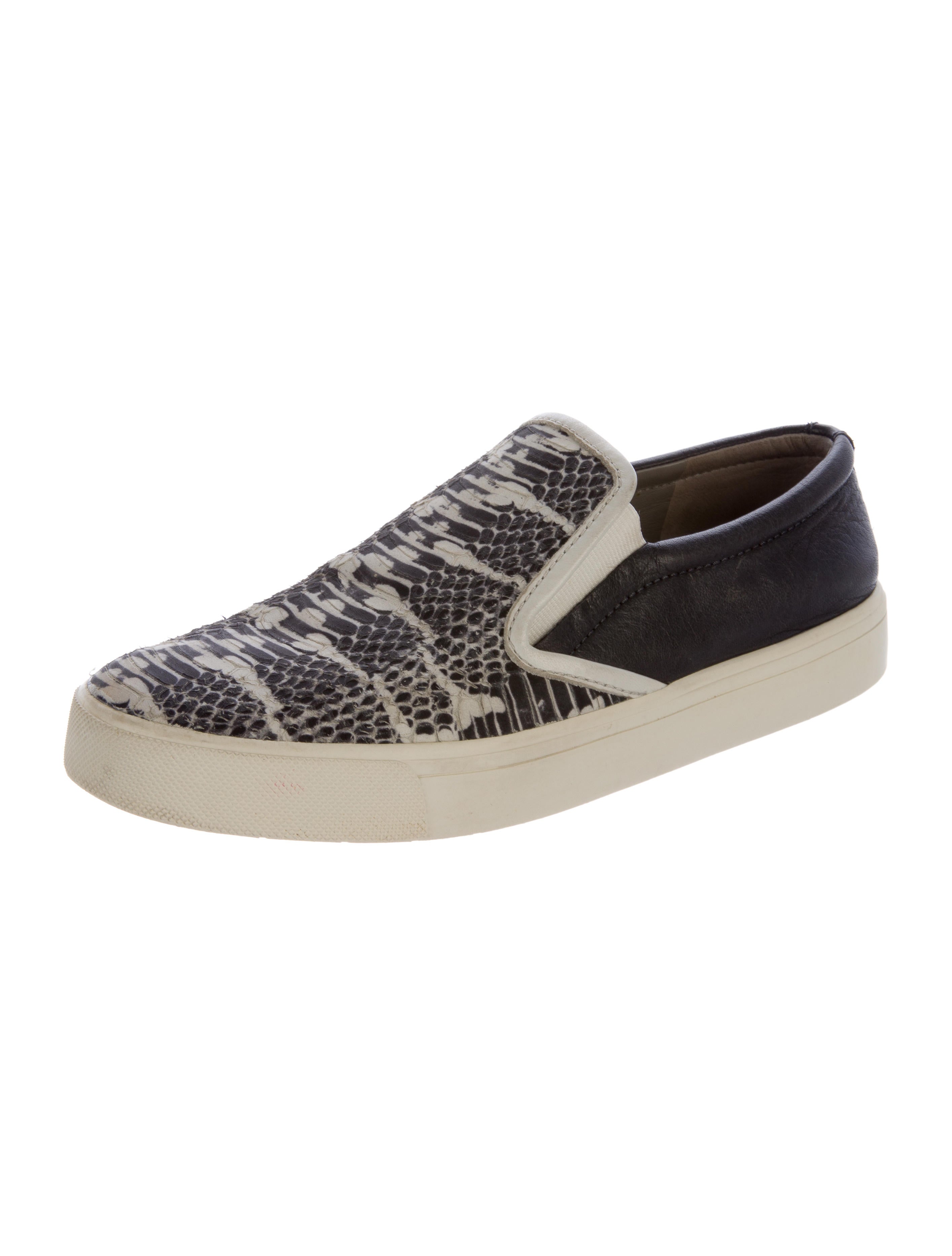 Leather slip on sneakers Shop for leather slip on sneaker at dvlnpxiuf.ga Free Shipping. Free Returns. All the time.