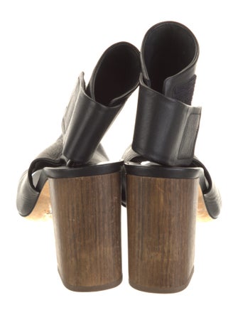 Vince Leather Sandals