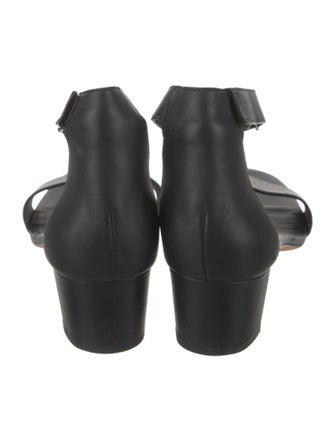 Vince Leather Sandals