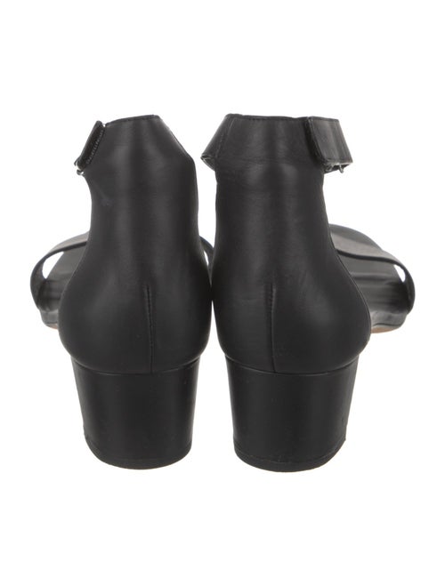 Vince Leather Sandals