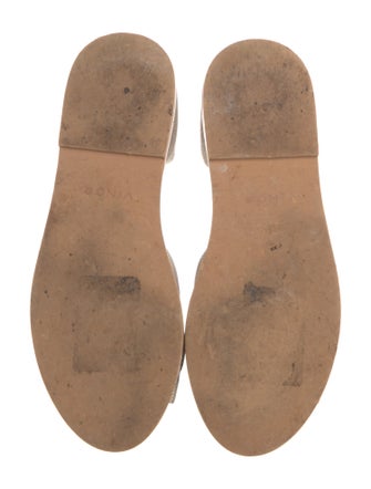 Vince Canvas Cutout Accent Slides