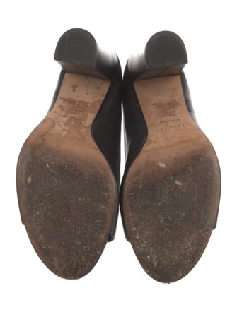 Vince Leather Slides