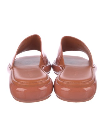 Vince Patent Leather Slides