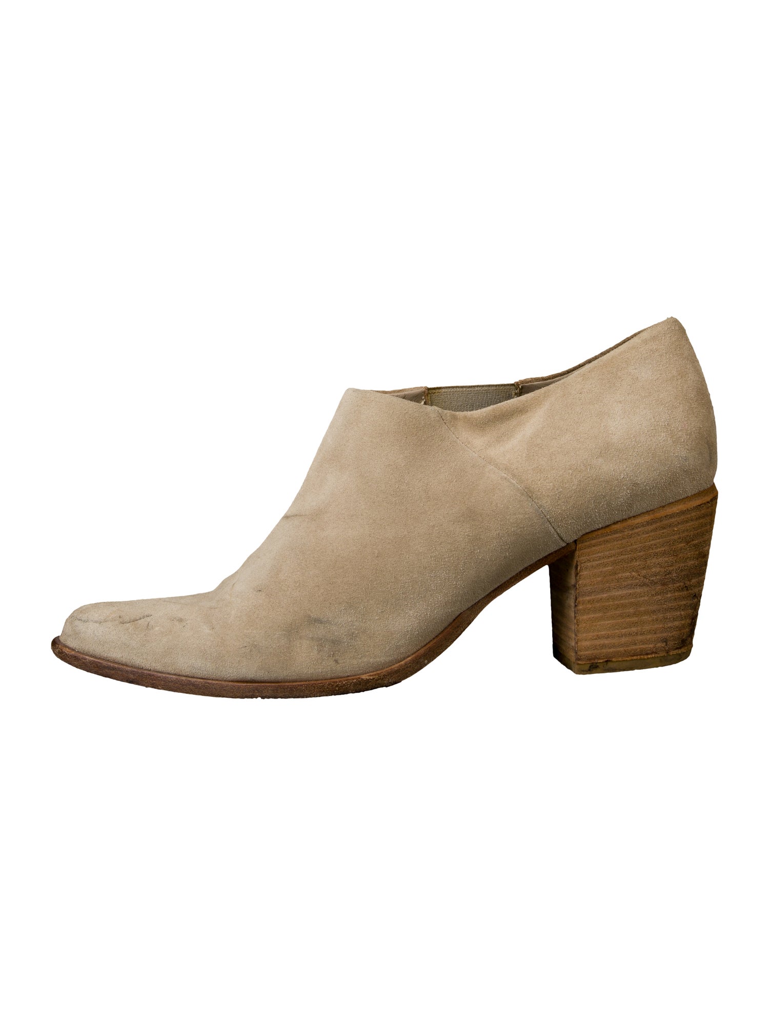 Vince Suede Pumps