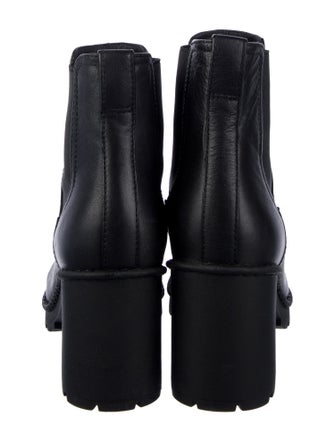 Vince Leather Chelsea Boots