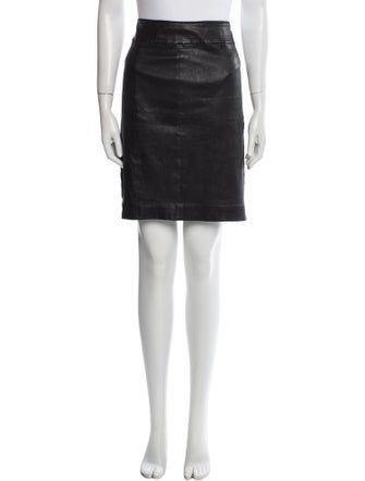 Vince Raw-Edge Trim Knee-Length Skirt
