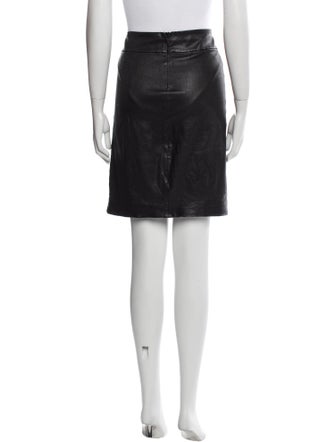 Vince Raw-Edge Trim Knee-Length Skirt