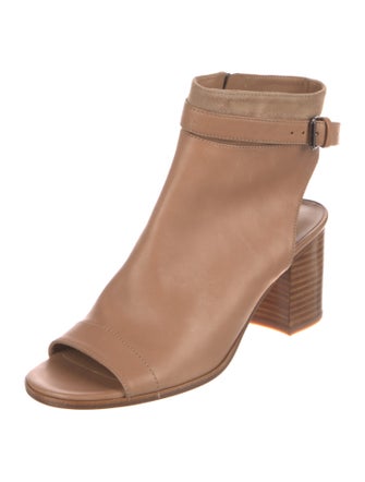 Vince Leather Slingback Pumps