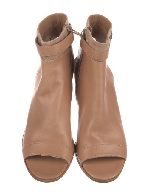 Vince Leather Slingback Pumps