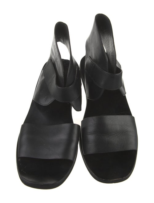 Vince Leather Gladiator Sandals