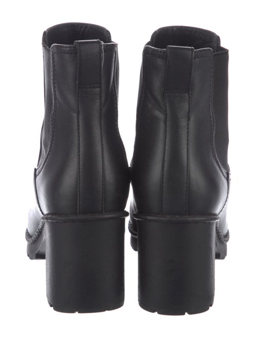 Vince Leather Chelsea Boots