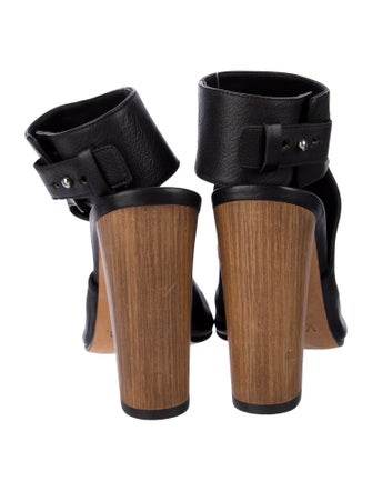 Vince Leather Slingback Pumps