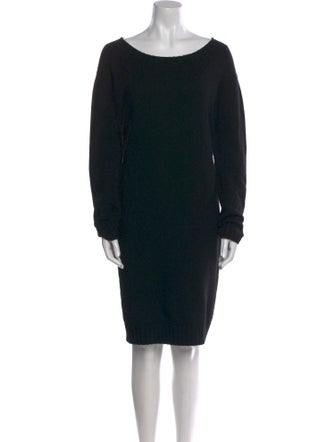 Vince Wool Knee-Length Dress