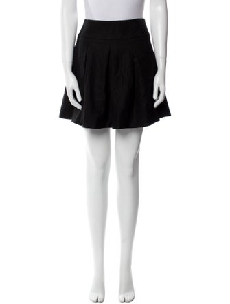 Vince Virgin Wool Knee-Length Skirt