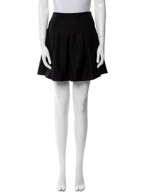 Vince Virgin Wool Knee-Length Skirt