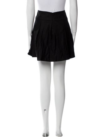 Vince Virgin Wool Knee-Length Skirt